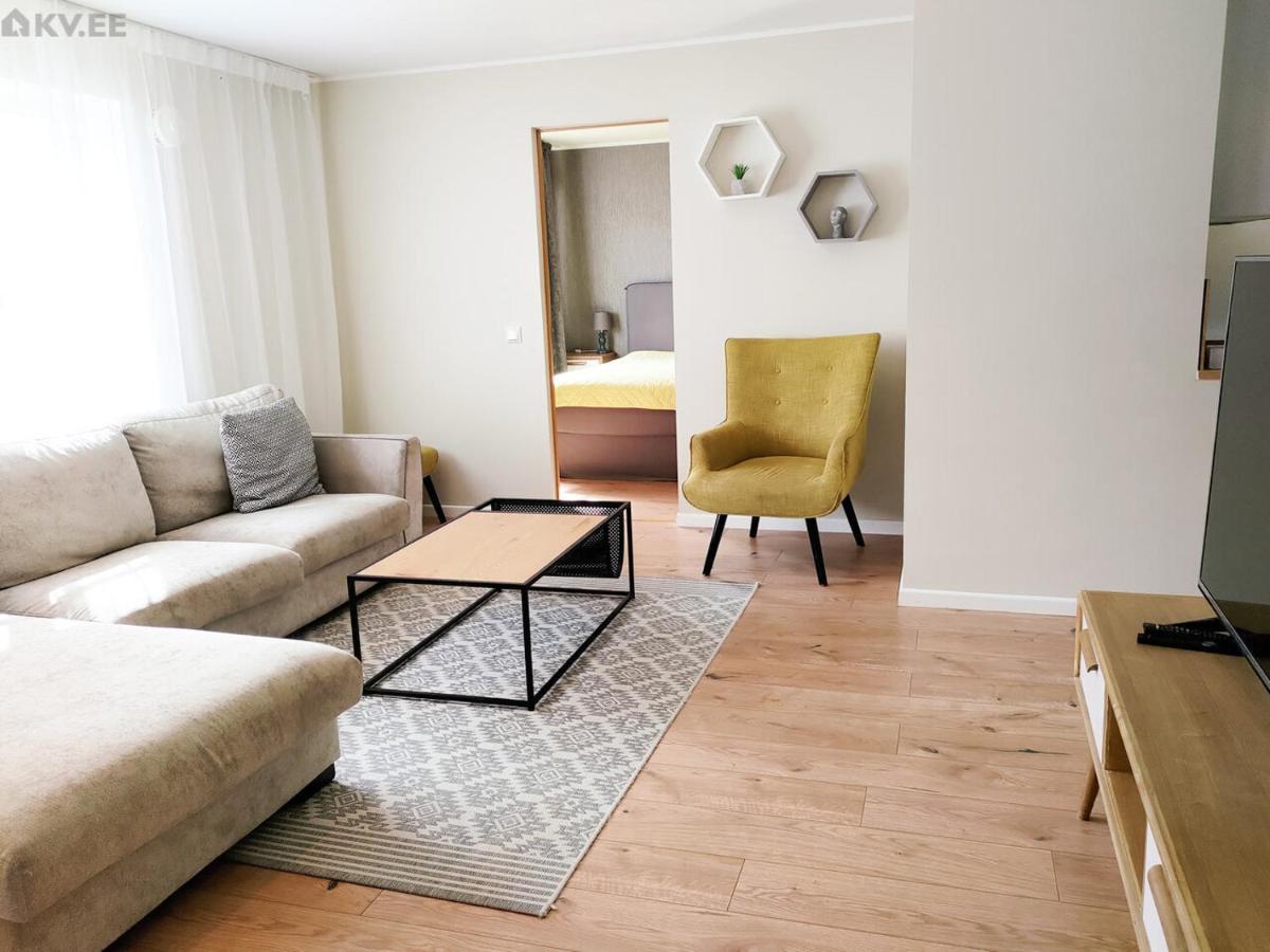 Karjamaa Apartment - Garden, Free Parking, Air Conditioning Пярну Экстерьер фото